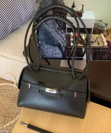 Luxury Underarm Bag Women Fashion Multi-layer Zipper Shoulder Bag New Belt Buckle Design Boston Bag Soft Leather Motorcycle Bags