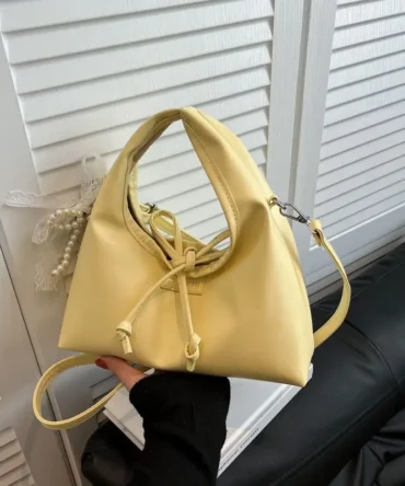 Womens Retro Vintage Tote Bag Large Capacity PU Leather Boston Ruched Bag Buckle Closure Bag Solid Color for Outdoor Travel