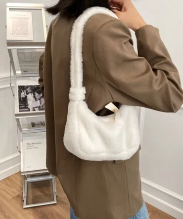 Winter Zipper Women Inner Pouch Handbag Koran Style Handbag Plush Underarm Bag Women Crossbody Bag Solid Color Shoulder Bag