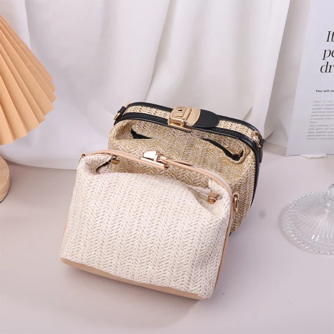 Straw Crossbody Bag For Women Fashion Bohemian Small Knitting Summer Purse And Handbag Ladies Casual Vacation Bucket Beach Bags