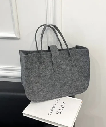 Winter Fashion Handbags Large Capacity Solid Color Shoulder Bags Versatile Tote Bags For Travel And Shopping Women Bags Wholsale