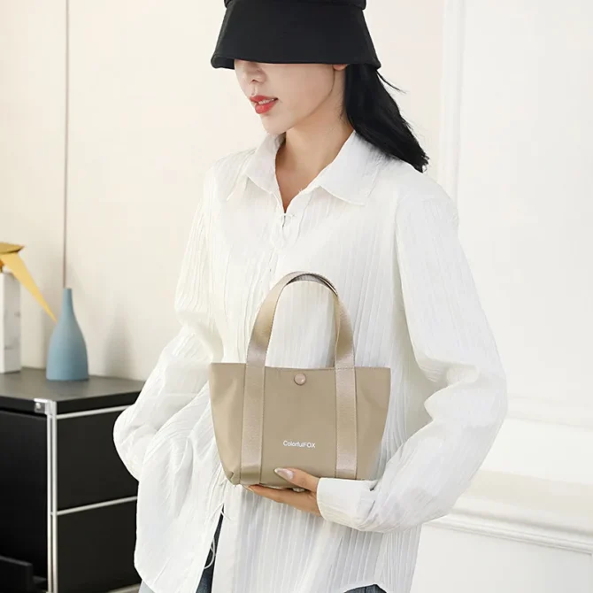 New Summer Women's Makeup Bag Korean Edition Fashion Trend Handbag Mini Simple Vegetable Basket tote Hand bag bolsos de mujer