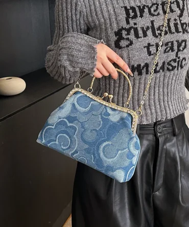 Large capacity Denim clip on women's handbag, single shoulder cheongsam bag, antique style bag, 2023 new chain handbag y2k sac