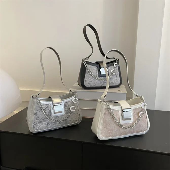 Casual Hundred Girls Chain Bag Fashion Embossed Girls Underarm Small Square Bag Korean Splicing Ladies Handbag Baguette PU Mater