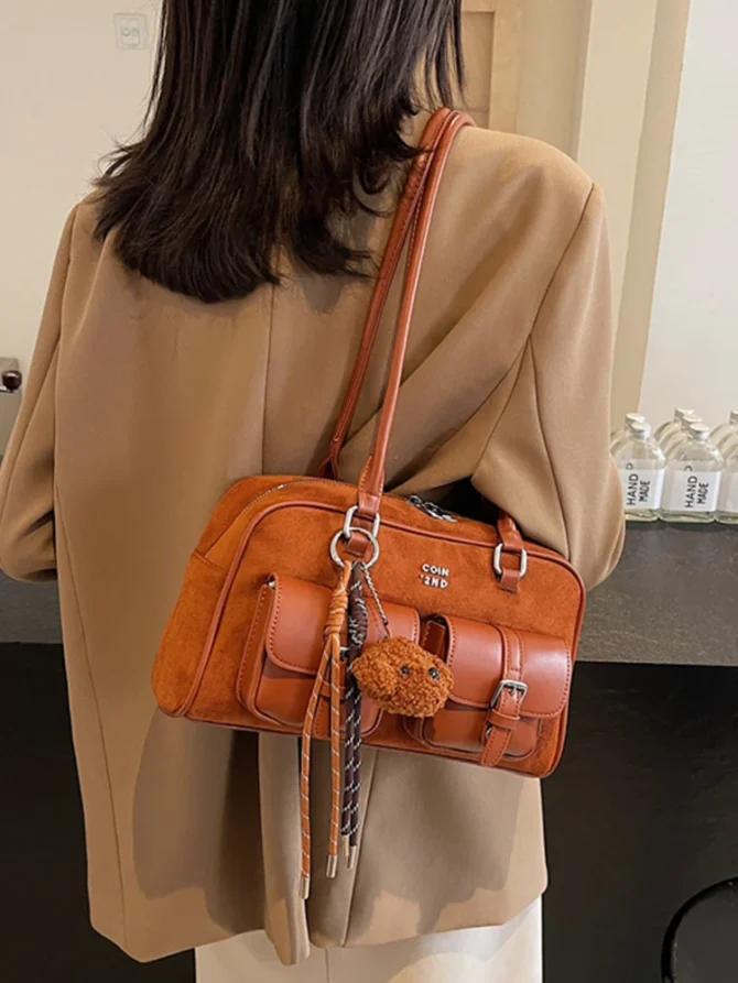 Textured Multi-Pocket Design Shoulder Underarm Bag Women Large Capacity Commuter Handbags Lady Fashion Bowling Bag