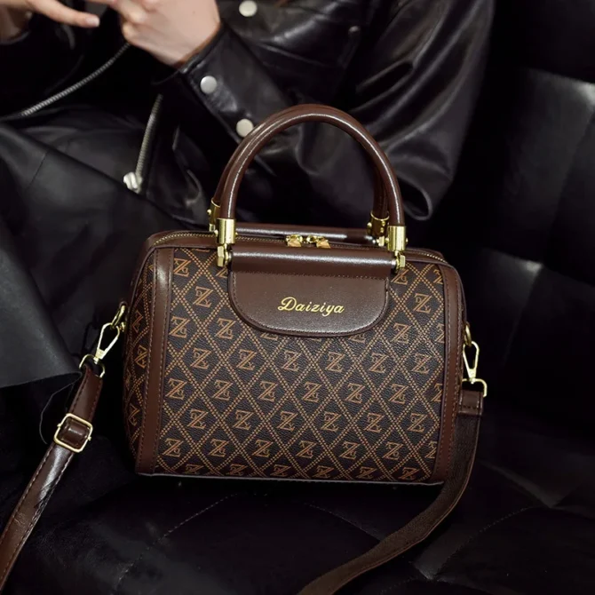Fashion Trendy Boston Pillow Bags High Quality Ladies Handbags Designer Brand Shoulder Crossbody Bags Casual Women Tote Sac