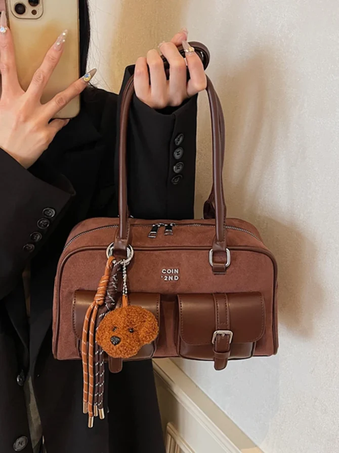 Textured Multi-Pocket Design Shoulder Underarm Bag Women Large Capacity Commuter Handbags Lady Fashion Bowling Bag
