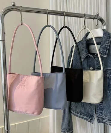 Women's High Capacity Handbag Underarm Handbag Shoulder Bag Waterproof Nylon Embroidered Letters Underarm Bag Tote Bags