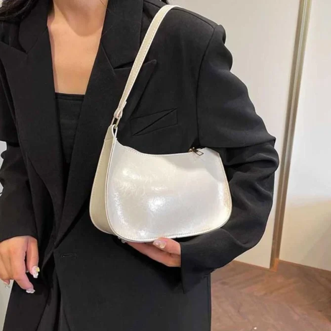 652F Retro PU Leather Shoulder Bag for Women Soft and Stylish Handbag Casual Underarm Purse for Dates Parties and Shopping